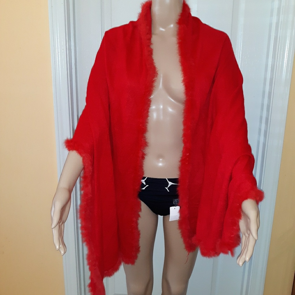 Warm and cozy scarf or wrap